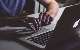 别再急着把阿森纳从与曼城的争冠行列里划掉 ！深度分析 倚天足球